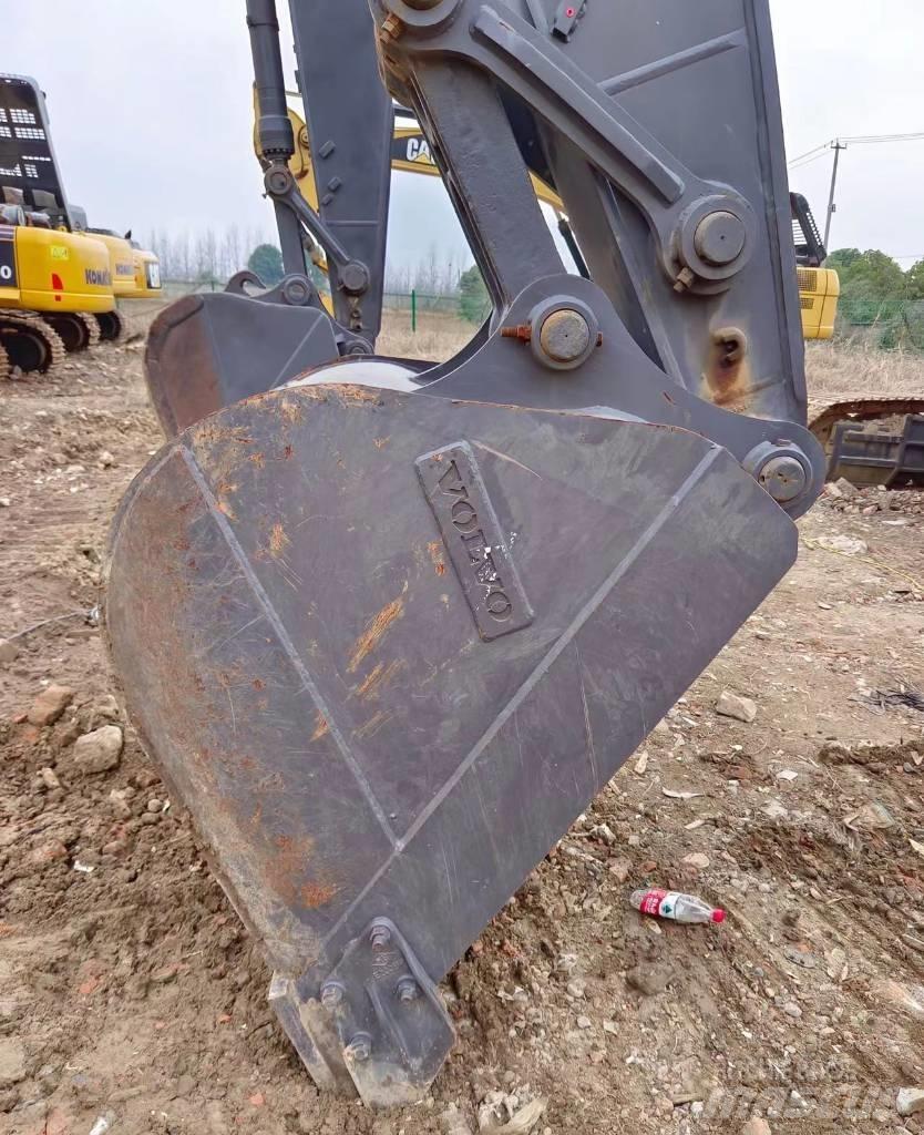 Volvo EC290 Bageri guseničari