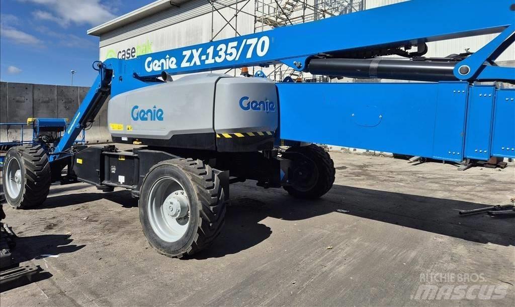 Genie ZX 135/70 Zglobne podizne platforme