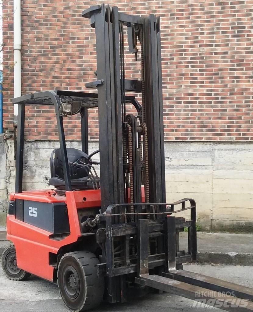 Toyota FBMF25 Električni viljuškari