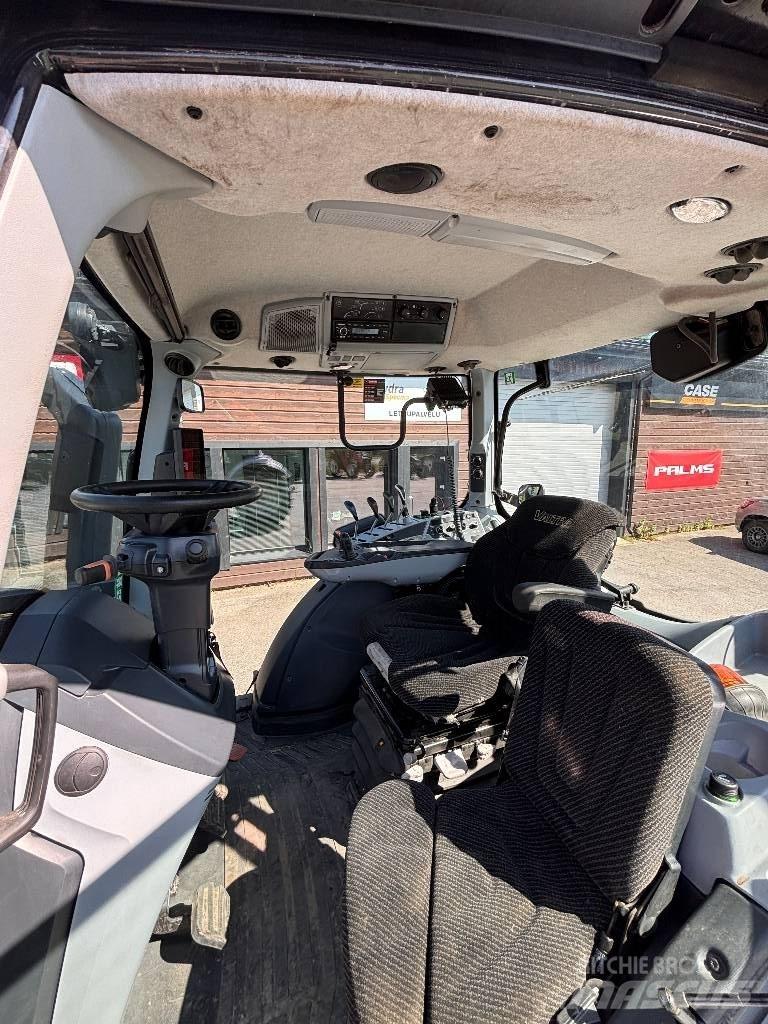 Valtra T 145 Active Traktori