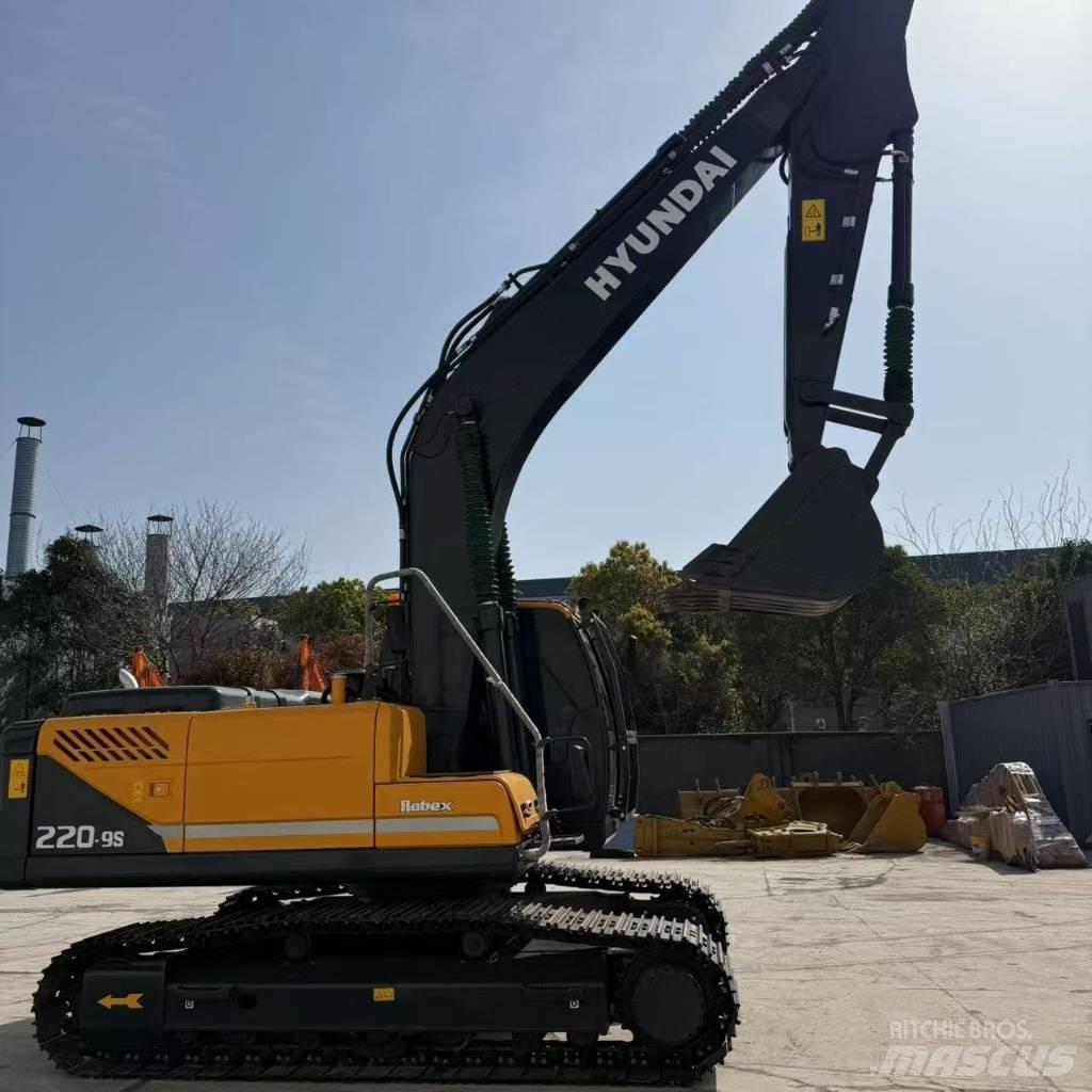 Hyundai R220-9S Bageri guseničari