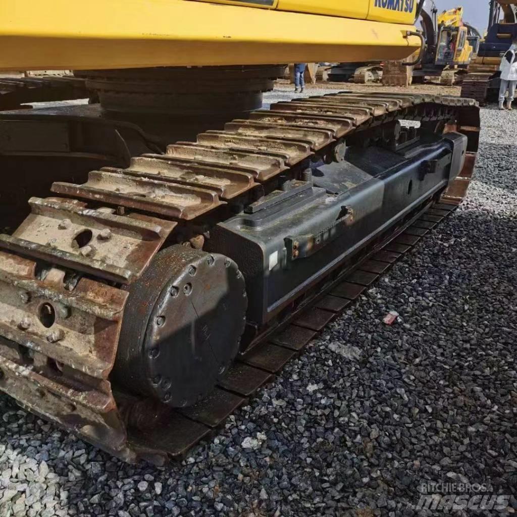 Komatsu 450LC-8 Bageri guseničari