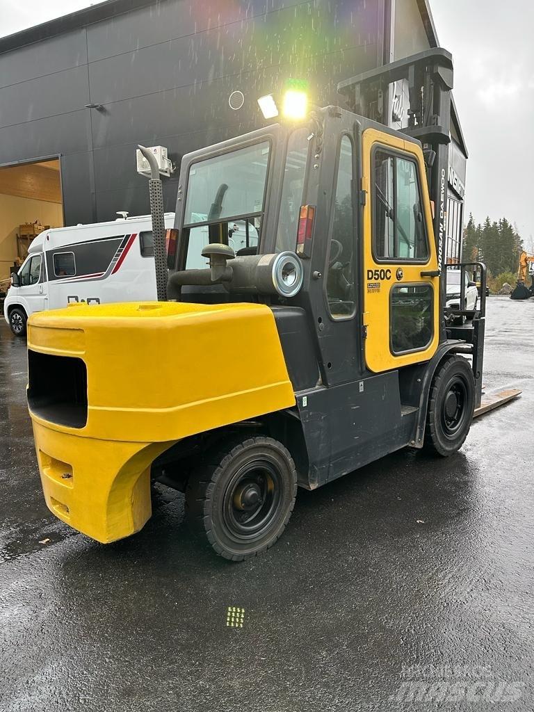 Doosan Daewoo D50-C2 Dizelski viljuškari