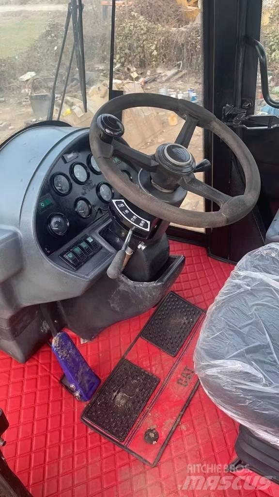 CAT 950 H Utovarivači na točkove