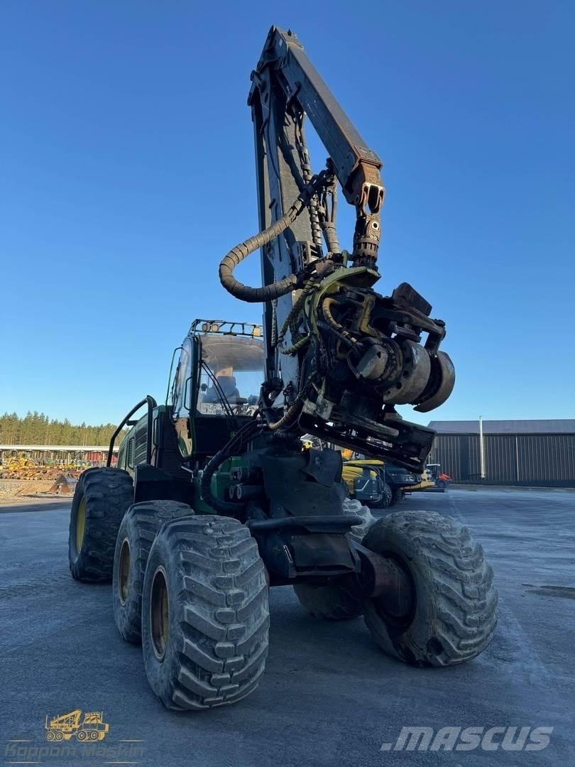 John Deere 1470E Harversteri