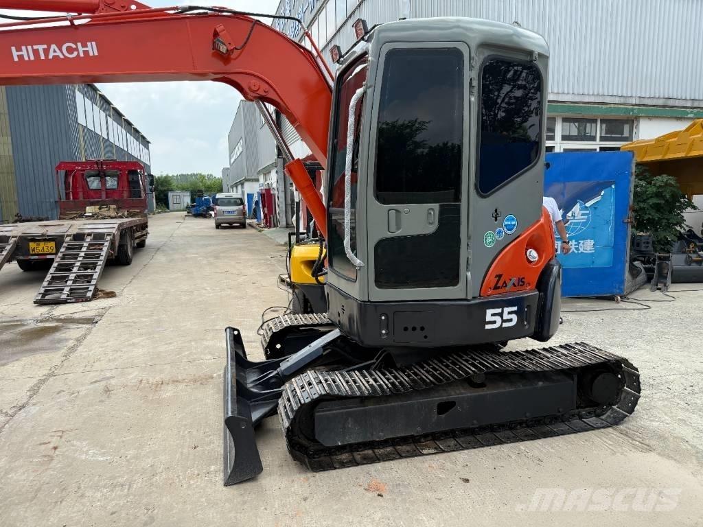 Hitachi Zaxis 55 U Bageri guseničari
