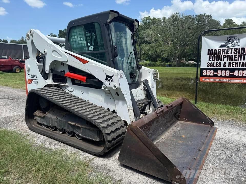Bobcat T750 Skid steer mini utovarivači