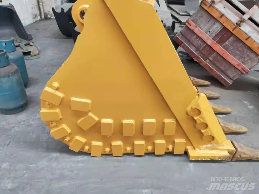 Komatsu PC210 Kašike / Korpe