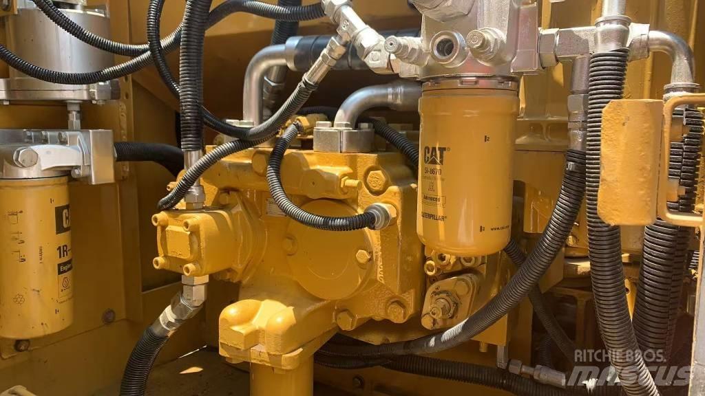 CAT 320 D L Bageri guseničari