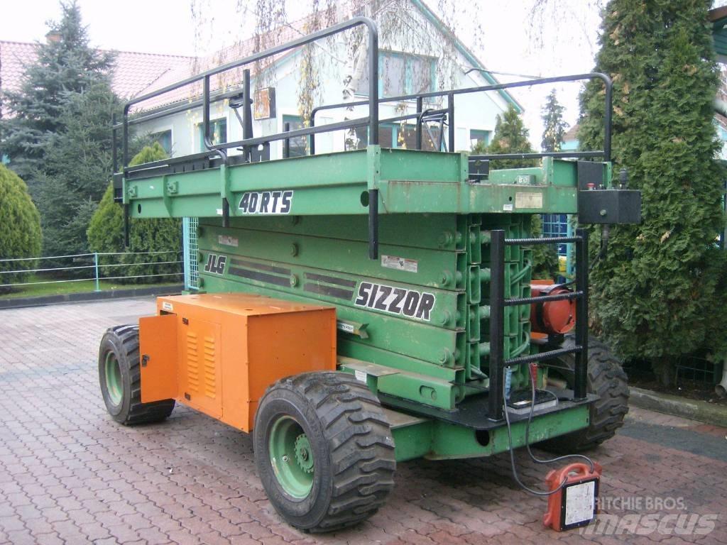 JLG 40RTS    V-1562 Jarbolne penjajuće platforme