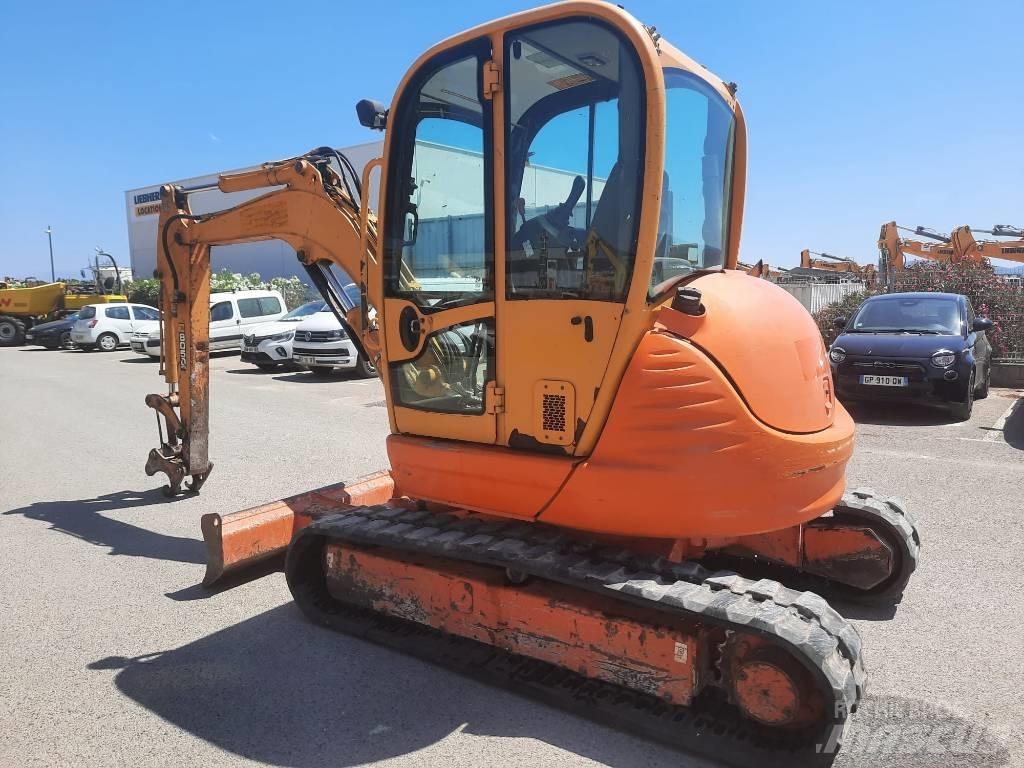 JCB 8050 RTS Mini bageri < 7t