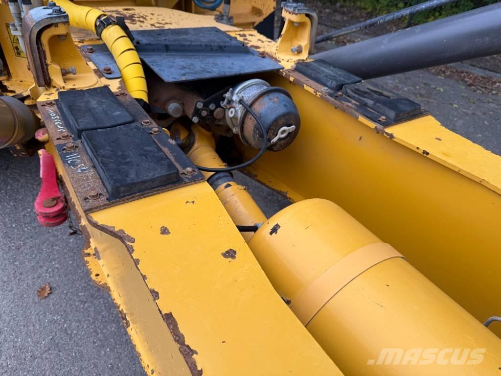 Volvo A25D Zglobni damperi