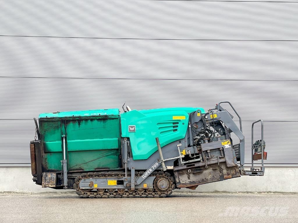 Vögele SUPER 700-3i Asfaltni finišeri