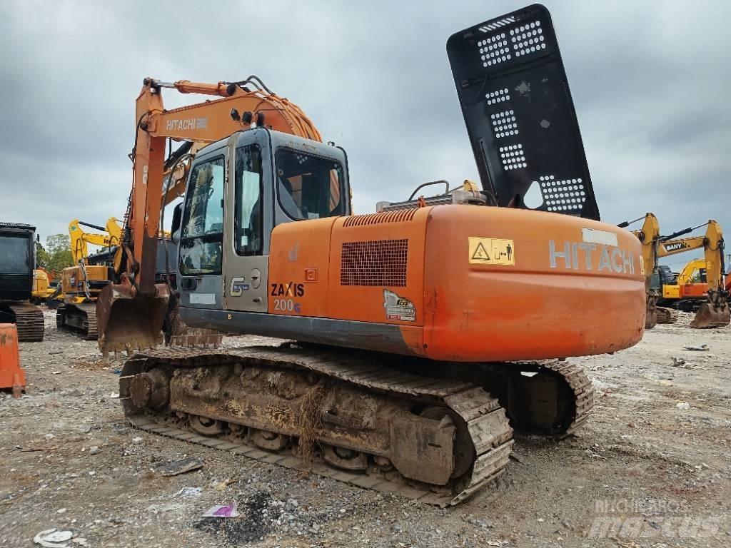 Hitachi ZX 200 Bageri guseničari