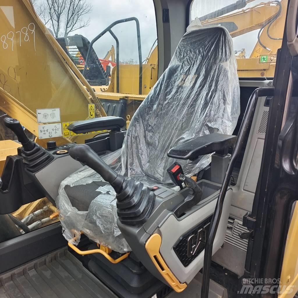 CAT 320GC Bageri guseničari