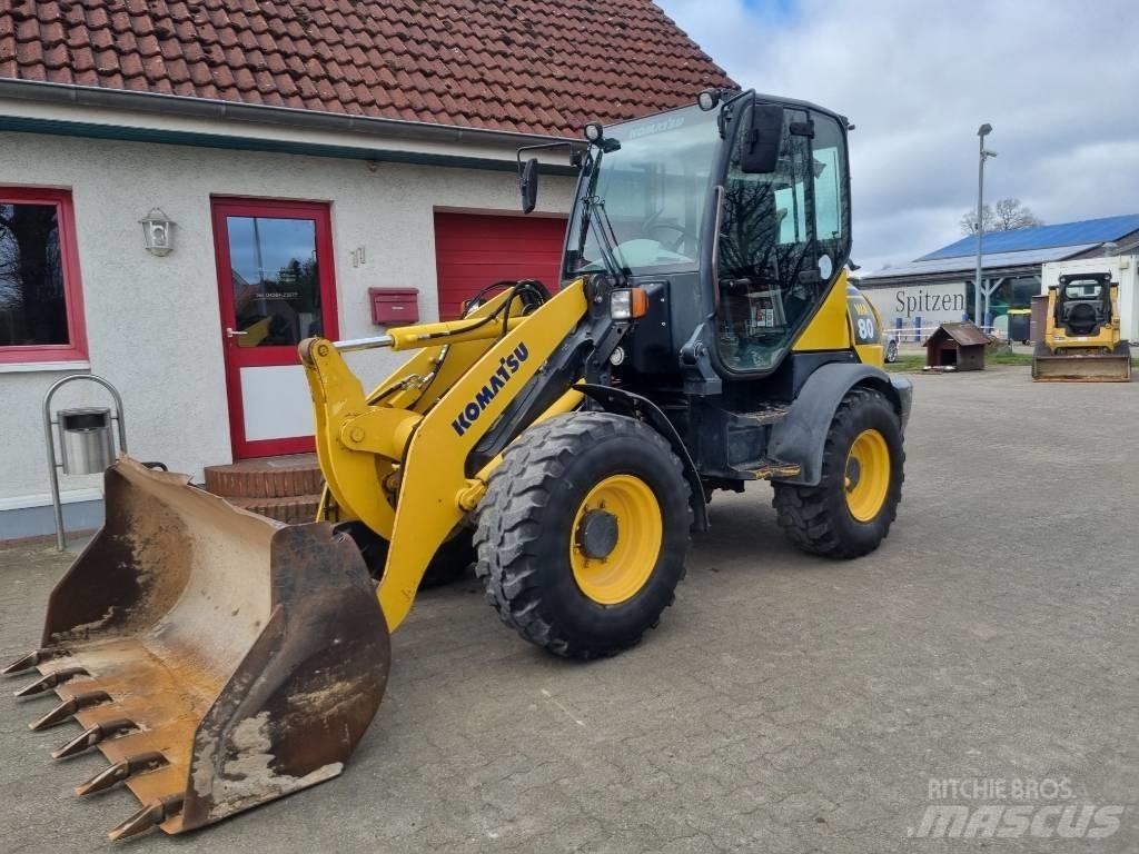 Komatsu WA 80-5 Utovarivači na točkove