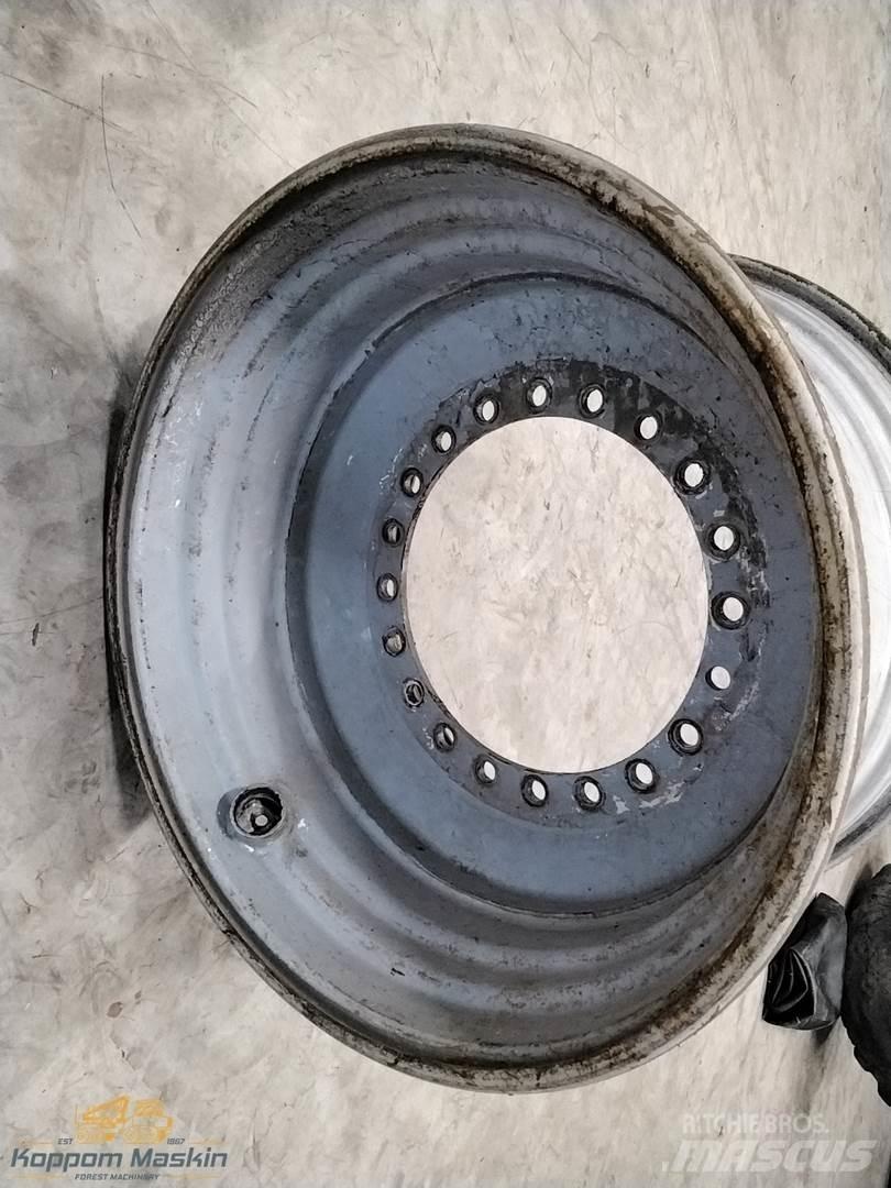 Valmet 941 20x34 Gume, točkovi i felne