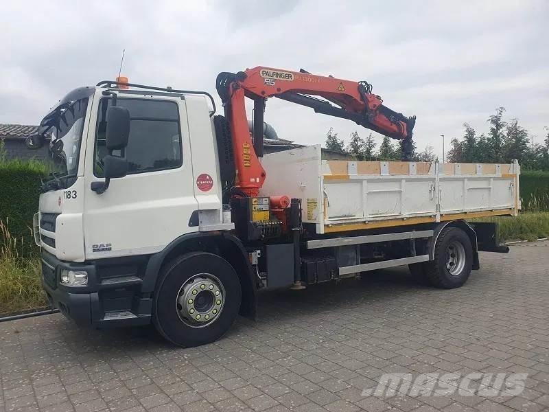 DAF CF 75.310 Kamioni sa ravan platformom / vitlom