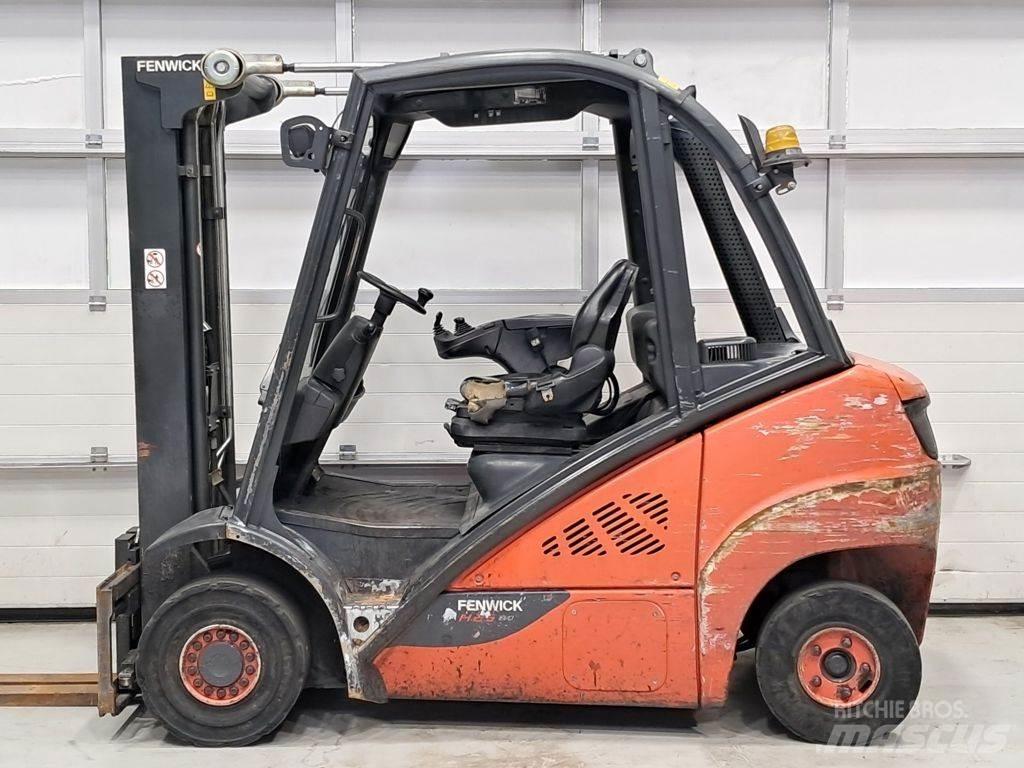 Linde H25D-02 Dizelski viljuškari