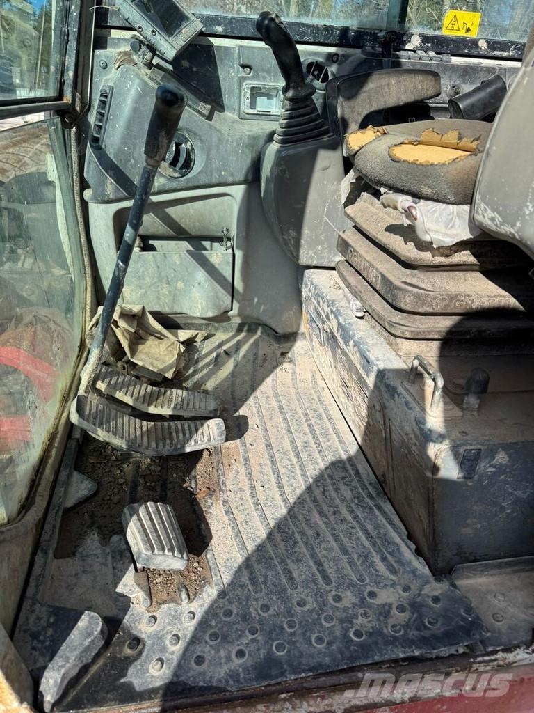 Takeuchi TB260 Mini bageri < 7t