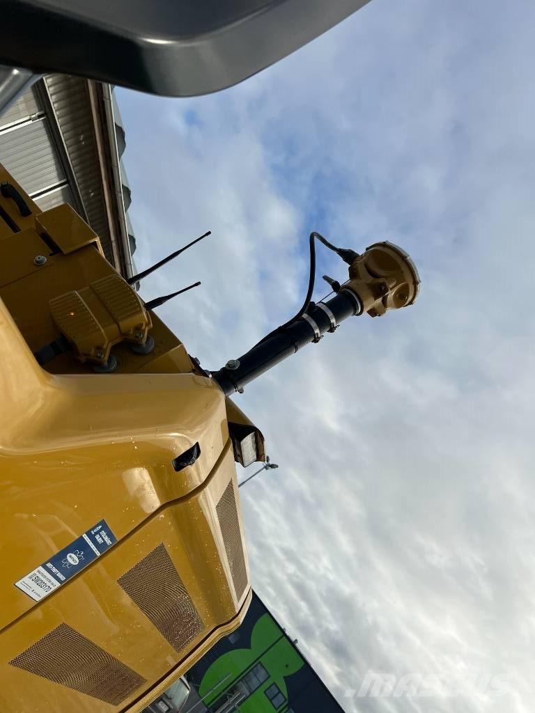 CAT 330 Bageri guseničari