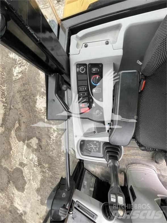 CAT 908M Utovarivači na točkove