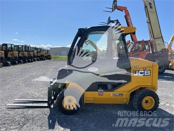 JCB 35 Teleskopski viljuškari