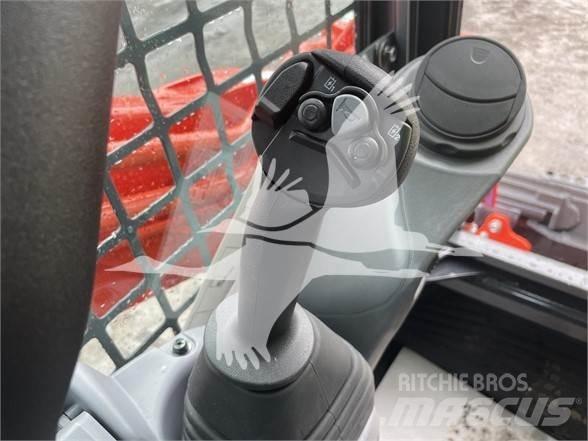 Kubota SVL75 Skid steer mini utovarivači