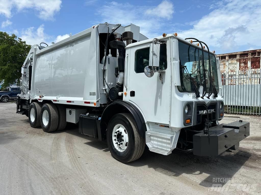 Mack MRU 613 Kamioni za otpad