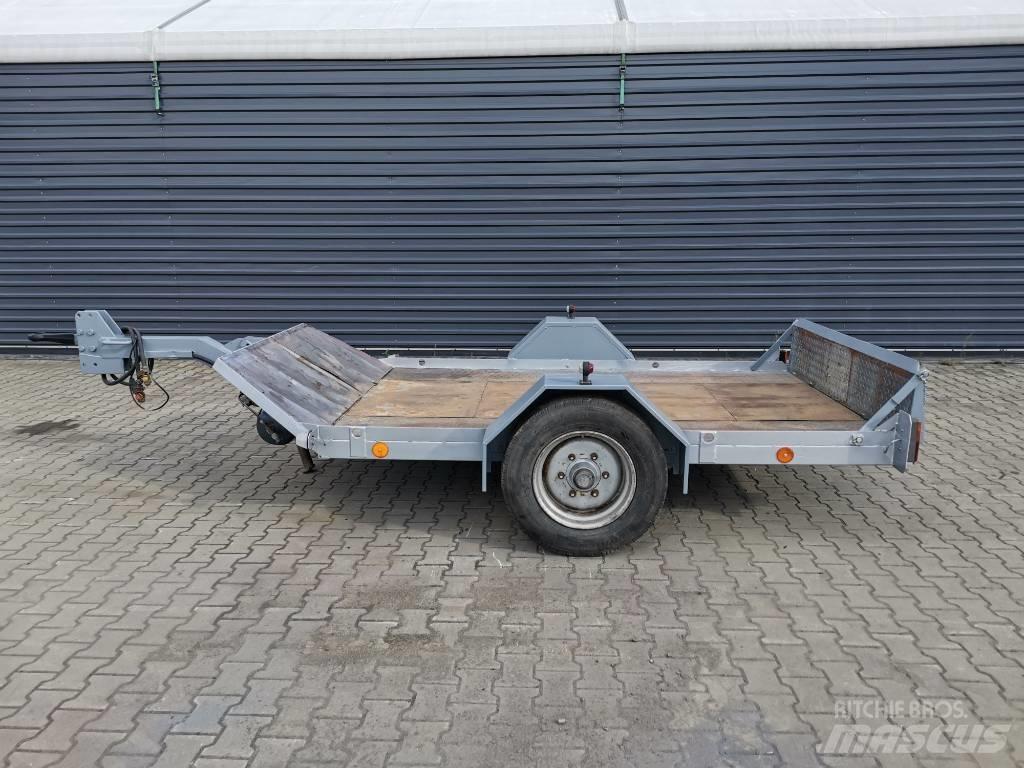  MOSS NUNE 38 Prikolice sa voznim postoljem