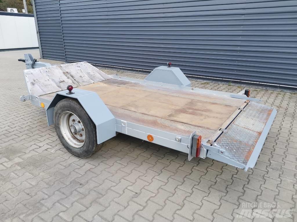  MOSS NUNE 38 Prikolice sa voznim postoljem