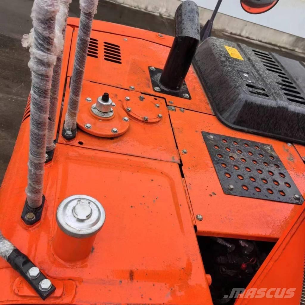 Hitachi ZX 120-3 Midi bageri 7t – 12t