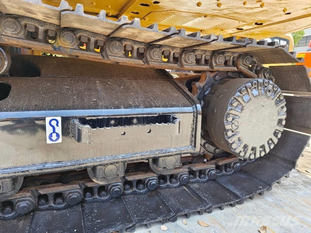 CAT 320 D Bageri guseničari