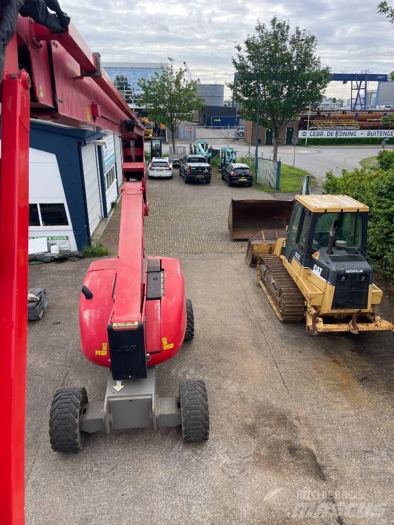 JLG 800 AJ Zglobne podizne platforme