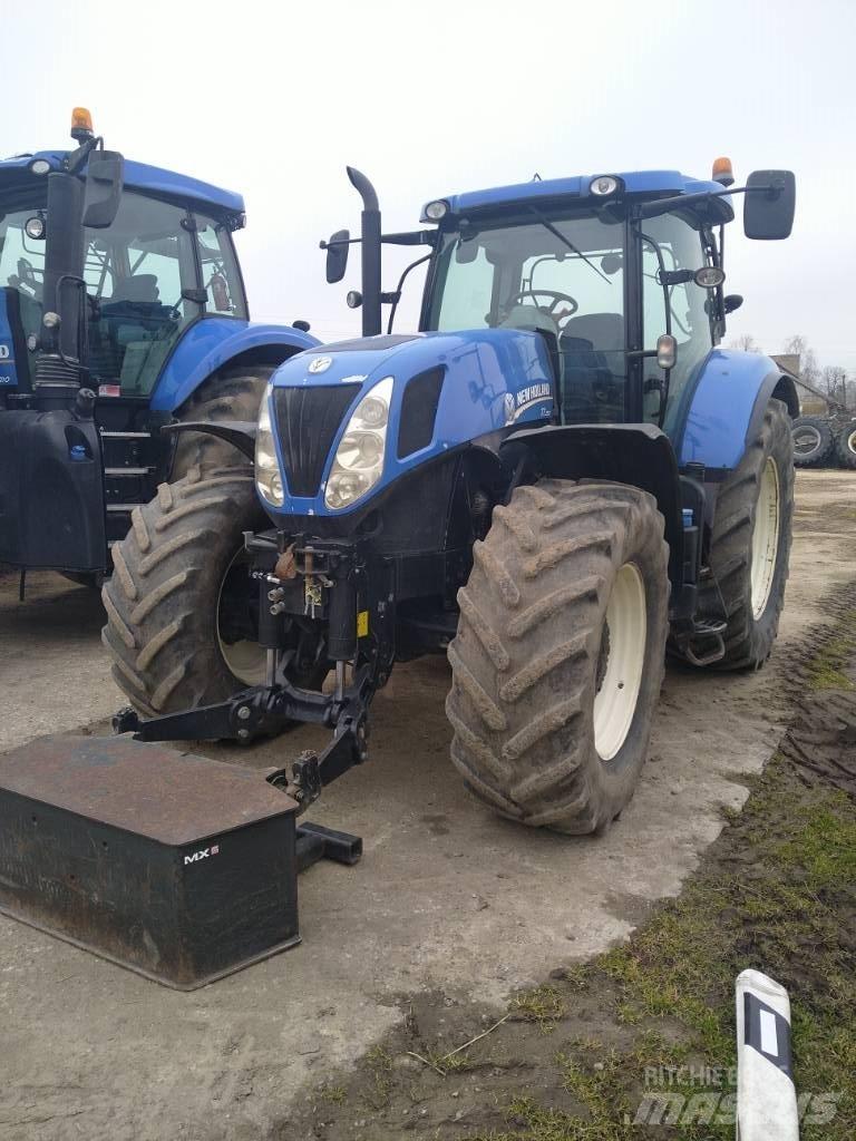 New Holland T 7.250 Traktori