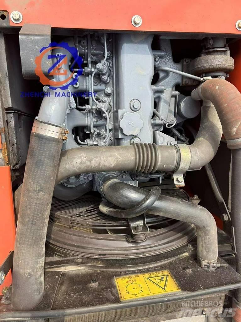 Hitachi ZX 120 Bageri guseničari