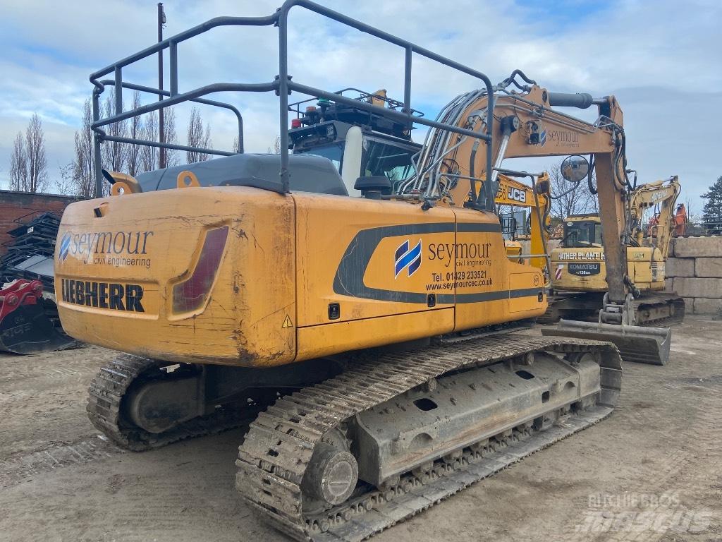 Liebherr R 922LC Bageri guseničari