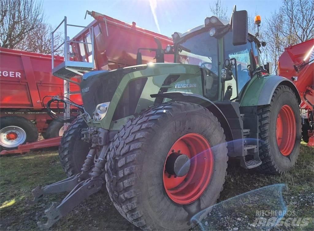 Fendt 828 Vario Traktori