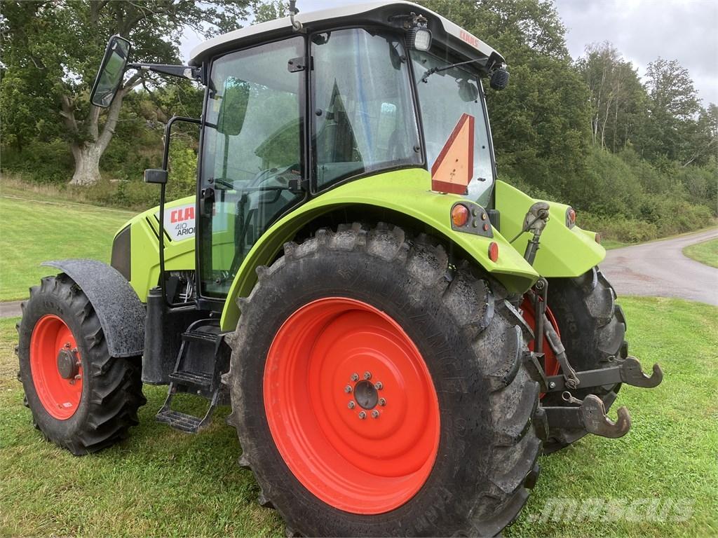 CLAAS Arion 410 Traktori