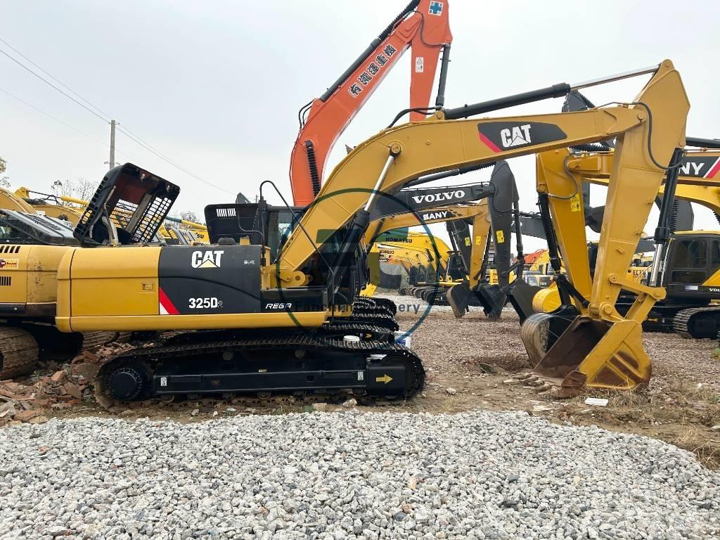CAT 325 D2 Bageri guseničari