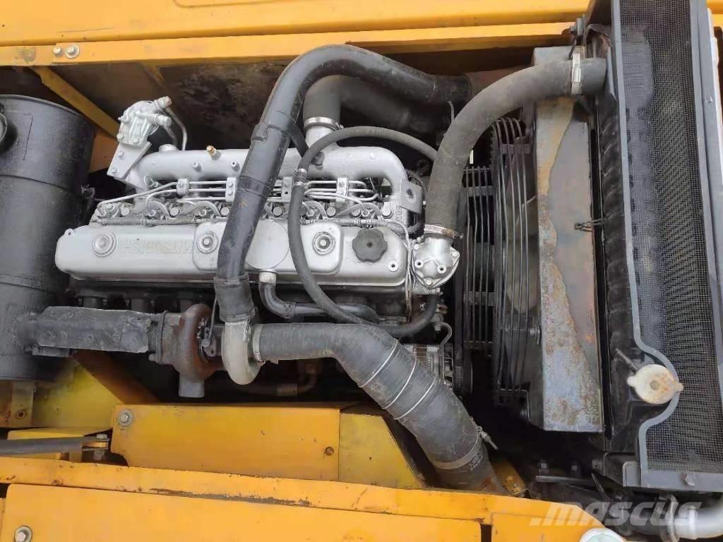 Sany SY 215-9 Bageri guseničari
