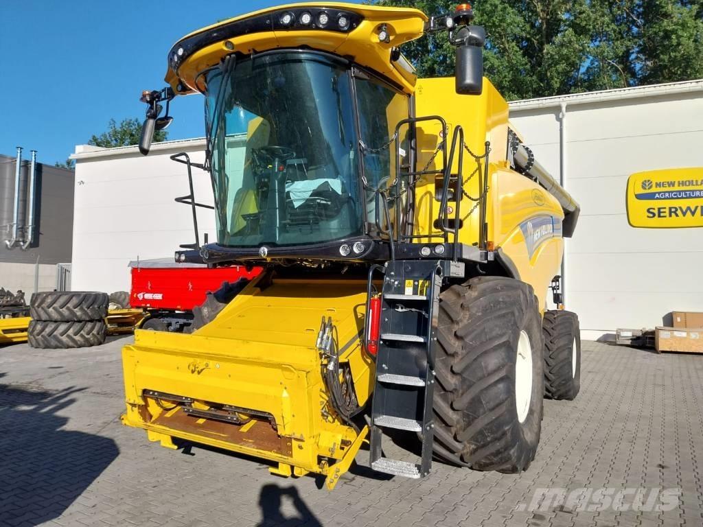 New Holland CX 8.90 Kombajni