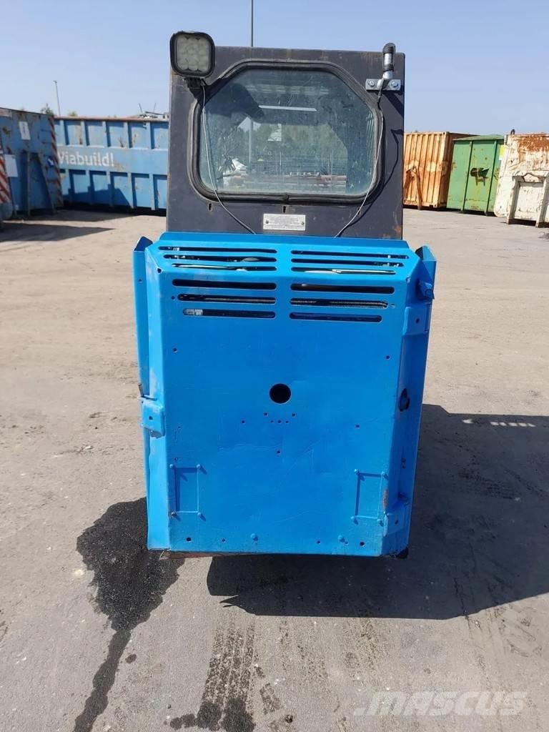 Bobcat S70 Skid steer mini utovarivači