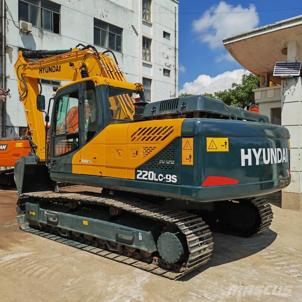 Hyundai R220LC-9S Bageri guseničari