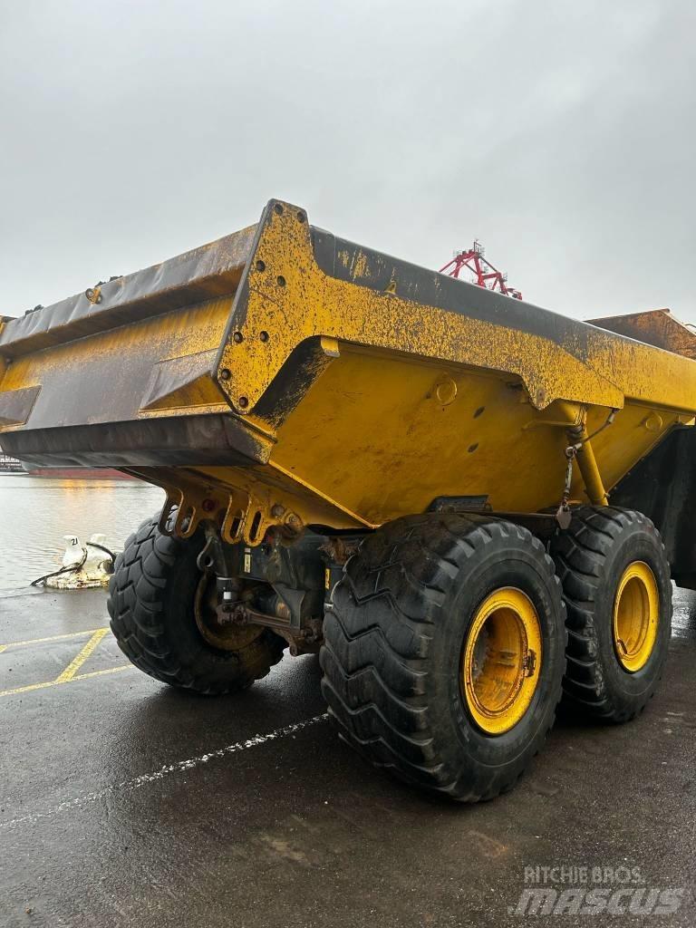 Komatsu HM 300-3 Zglobni damperi