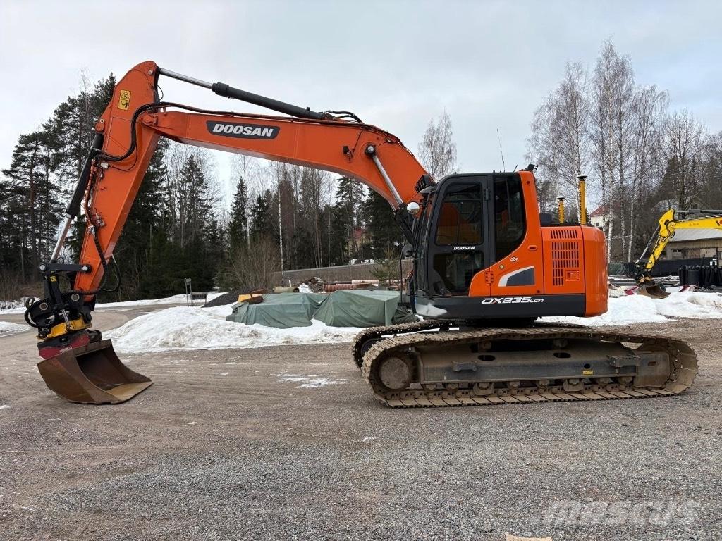 Doosan DX 235 LCR-5 Bageri guseničari