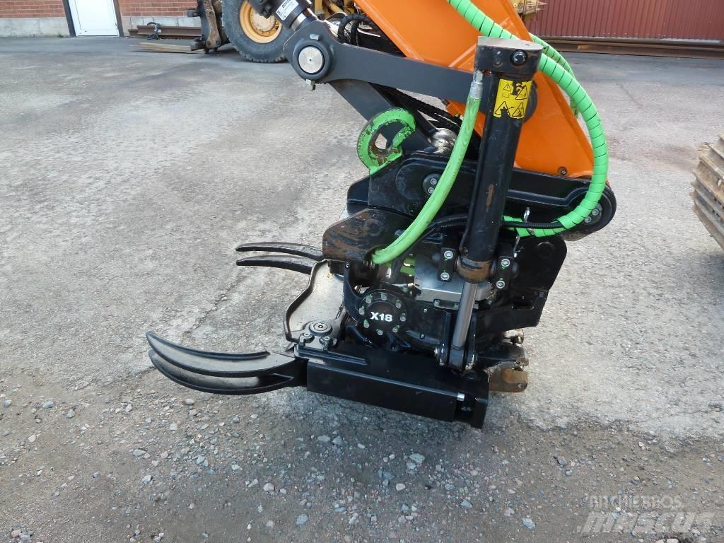 Doosan DX140LC-5 Bageri guseničari