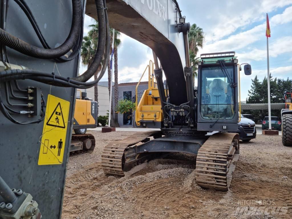 Volvo EC 300 E Bageri guseničari
