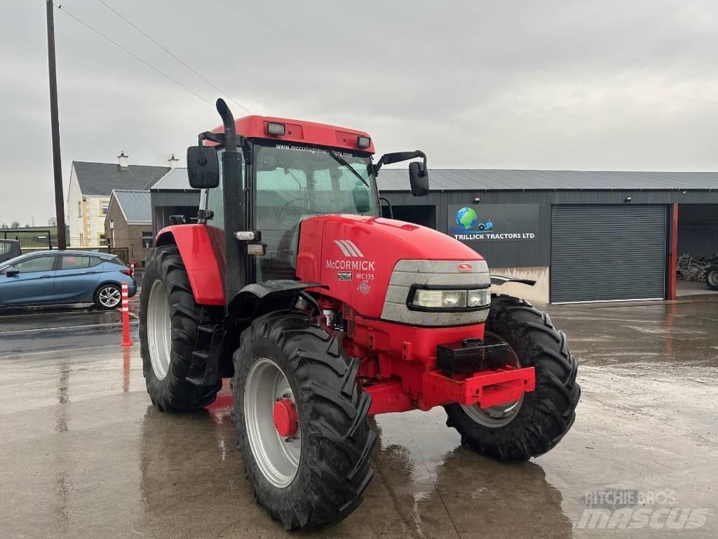 McCormick MC 135 Traktori