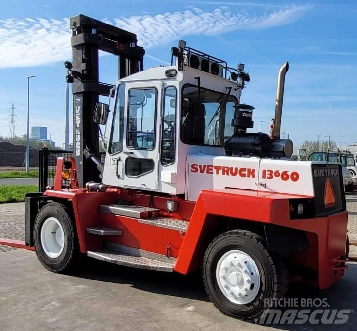 Svetruck 13,6 60-32 Dizelski viljuškari